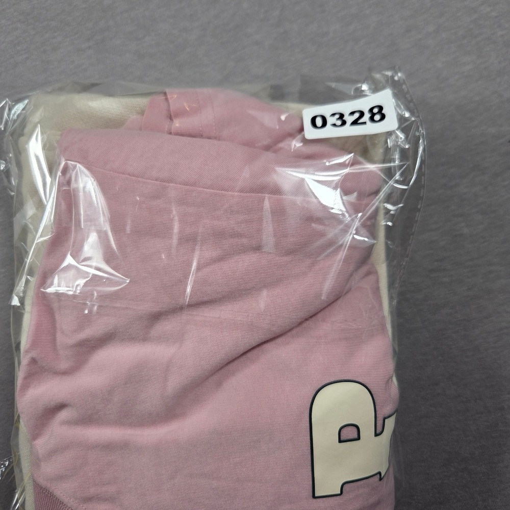 Victoria's Secret PINK T-Shirt and Shorts Set Pink Cream Logo NWT S M - Picture 9 of 9